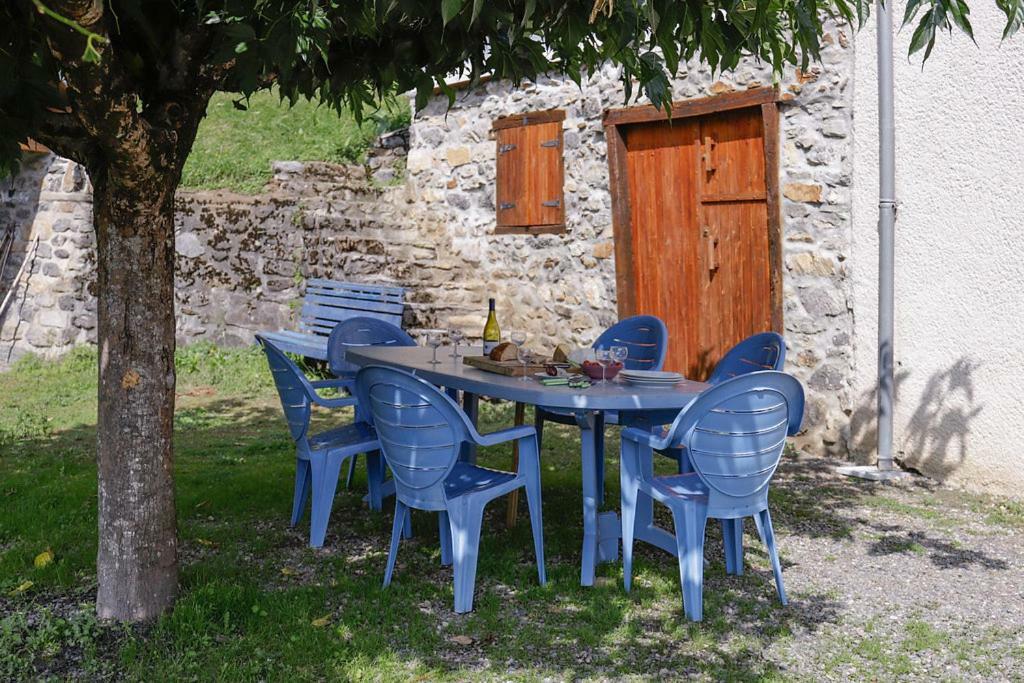 Maison Du Coue Pyrenees Mourtis Gite Pour 2 A 12 Pers Sengouagnet Экстерьер фото